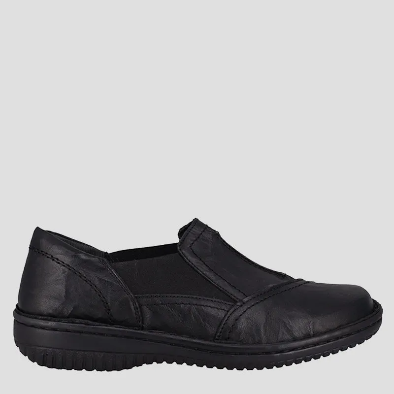 761 - BLACK CRINKLE LEATHER CASUAL FLATS