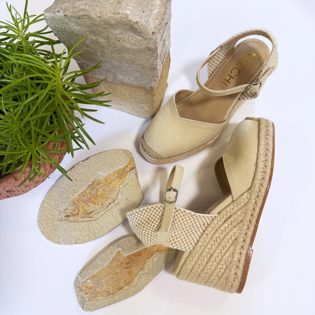 *VITTORIA - beige ankle strap espadrilles