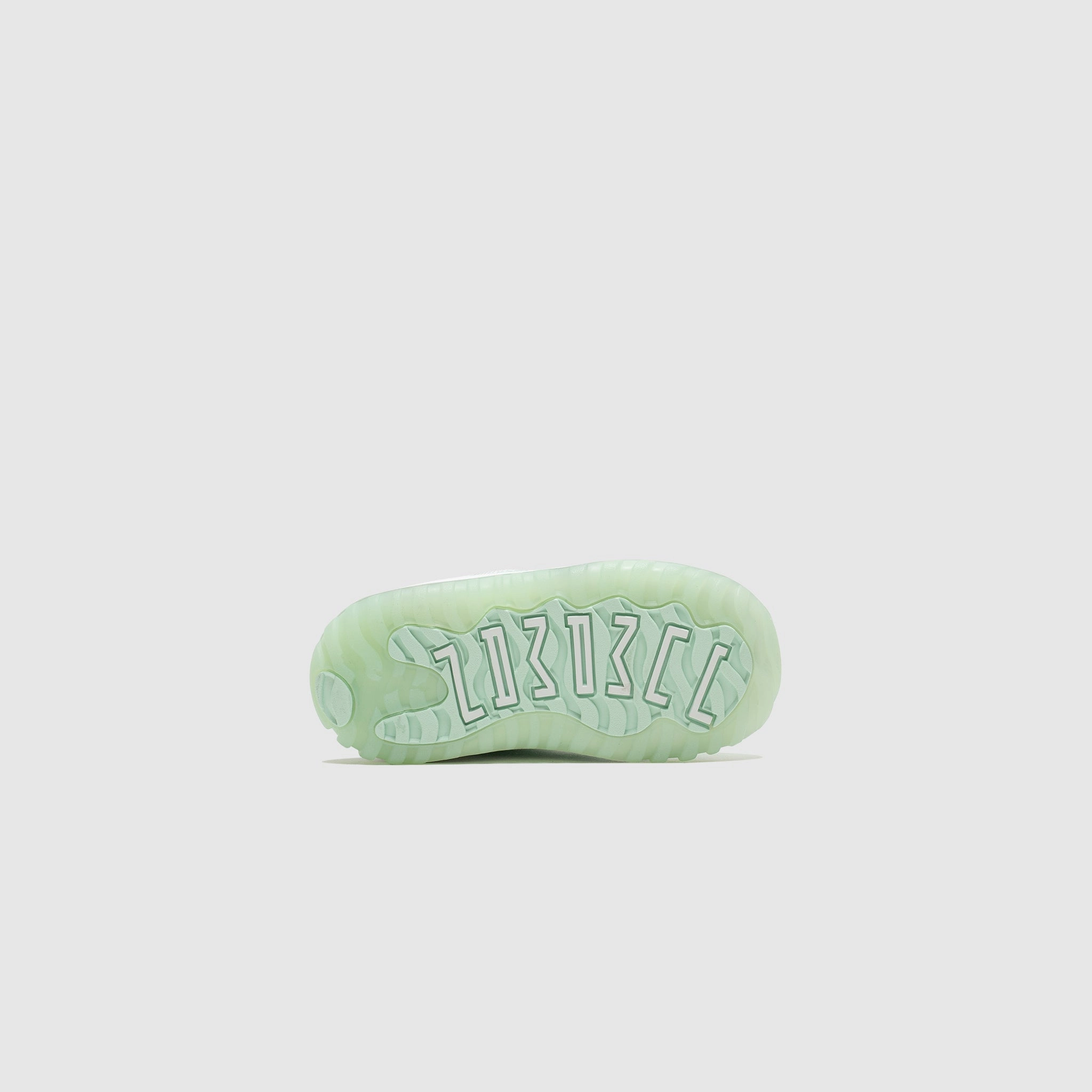 AIR JORDAN 11 RETRO LOW (TD) "IGLOO"