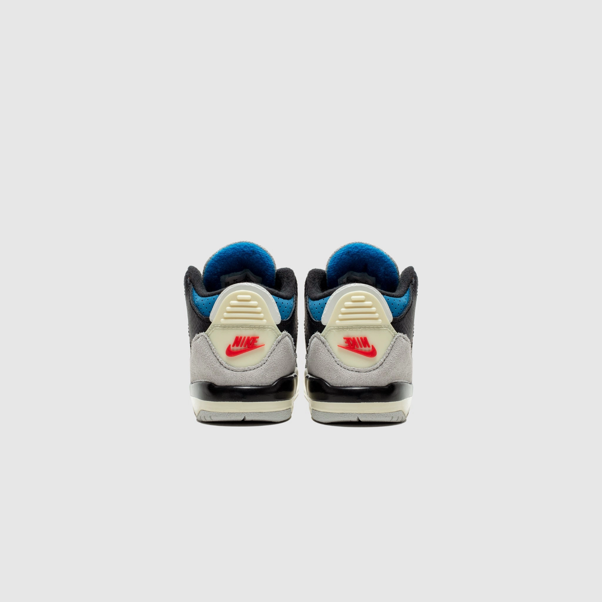AIR JORDAN 3 RETRO OG "RARE AIR" (TD)