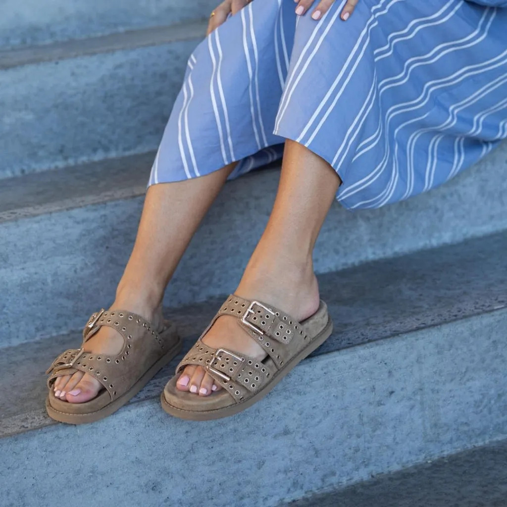 AS SUMMER SUEDE - CAMEL