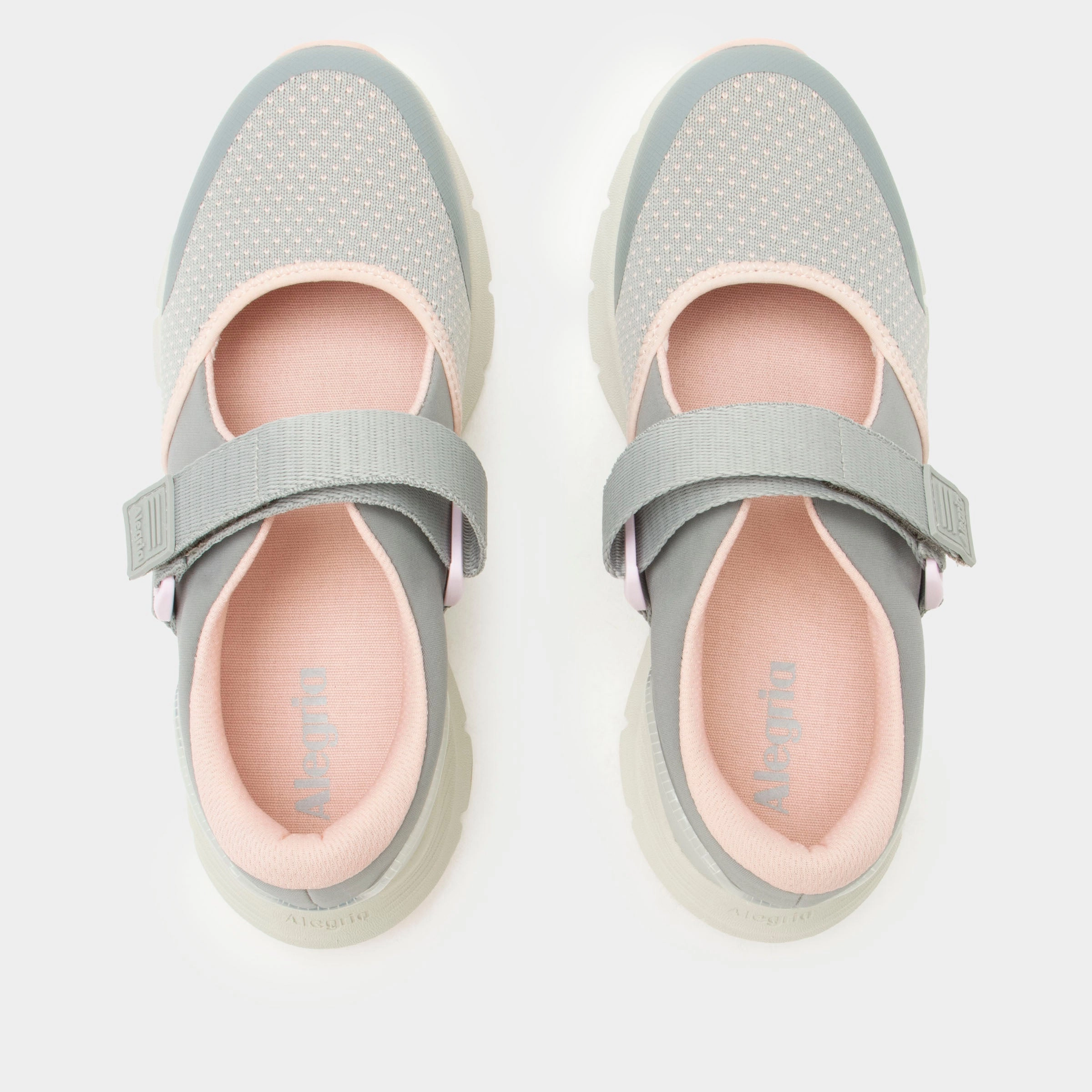 Atlis Frosting Shoe