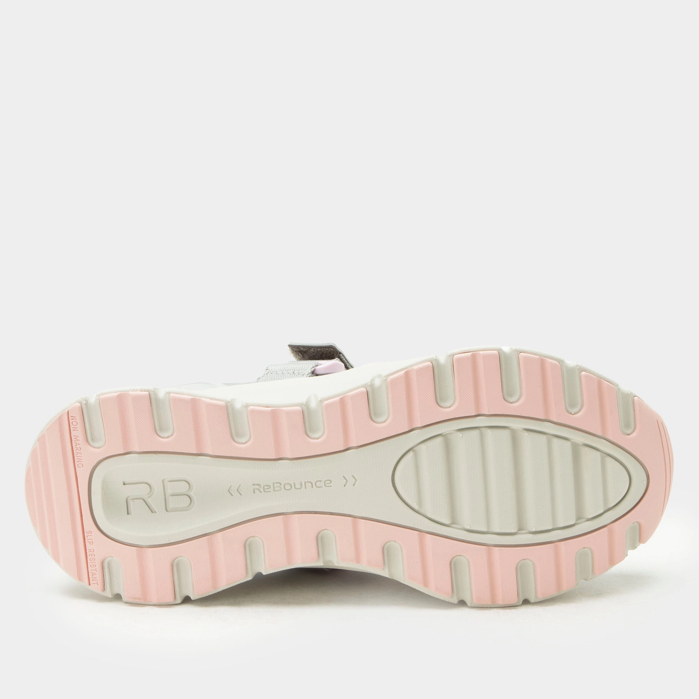 Atlis Frosting Shoe