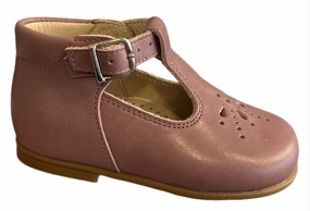 Beberlis Baby Rose Antique Pink Leather T-Strap shoes