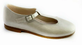 Beberlis Girls Siria Salinas Leather T-Strap