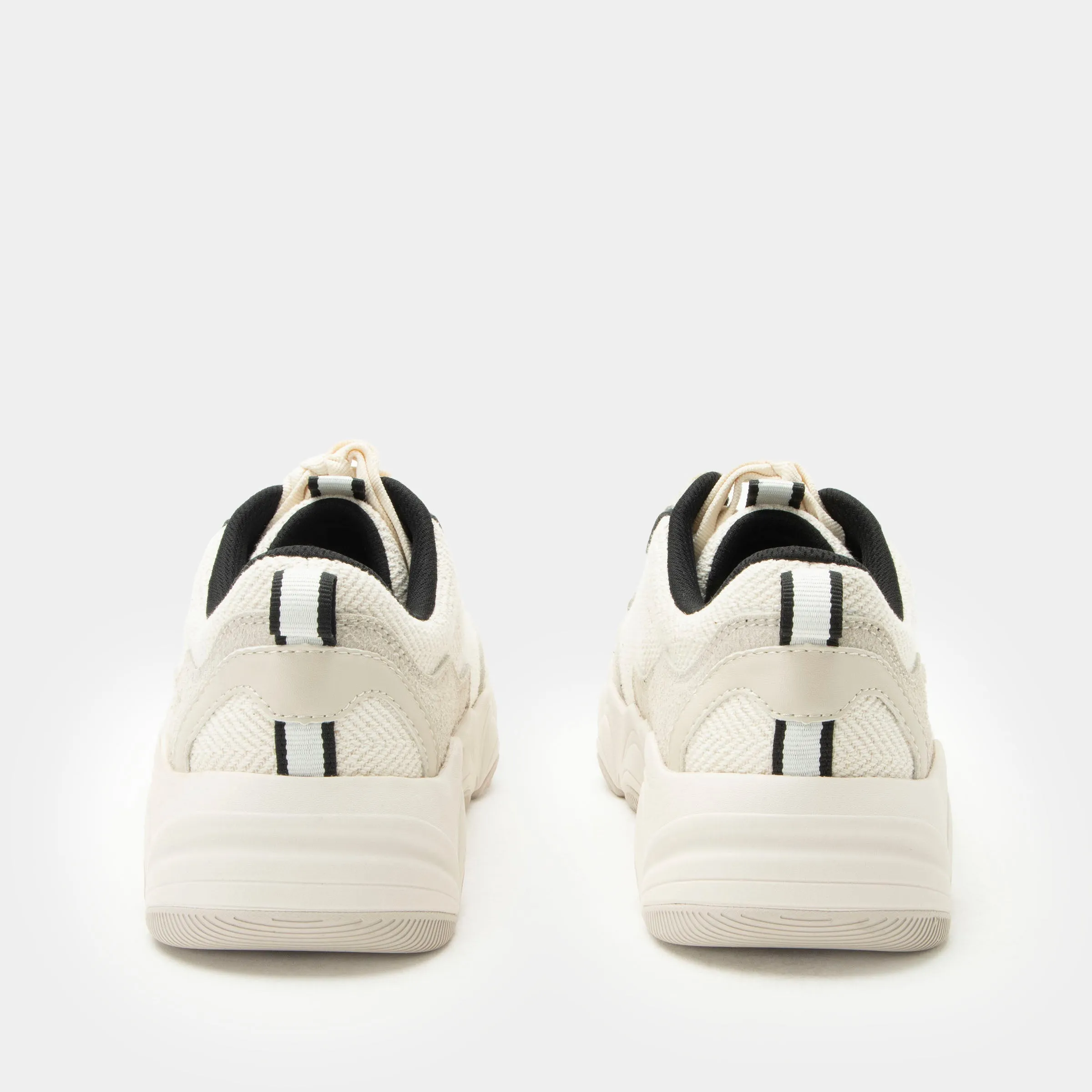 Boom Joy Unbleached Lined Shoe