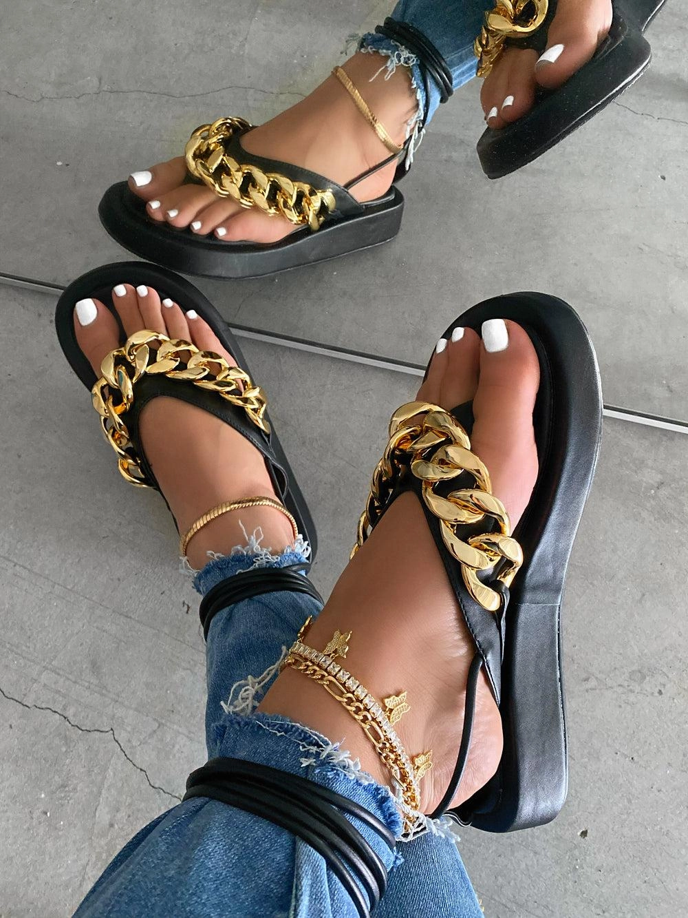 Cierra Sandals- Black