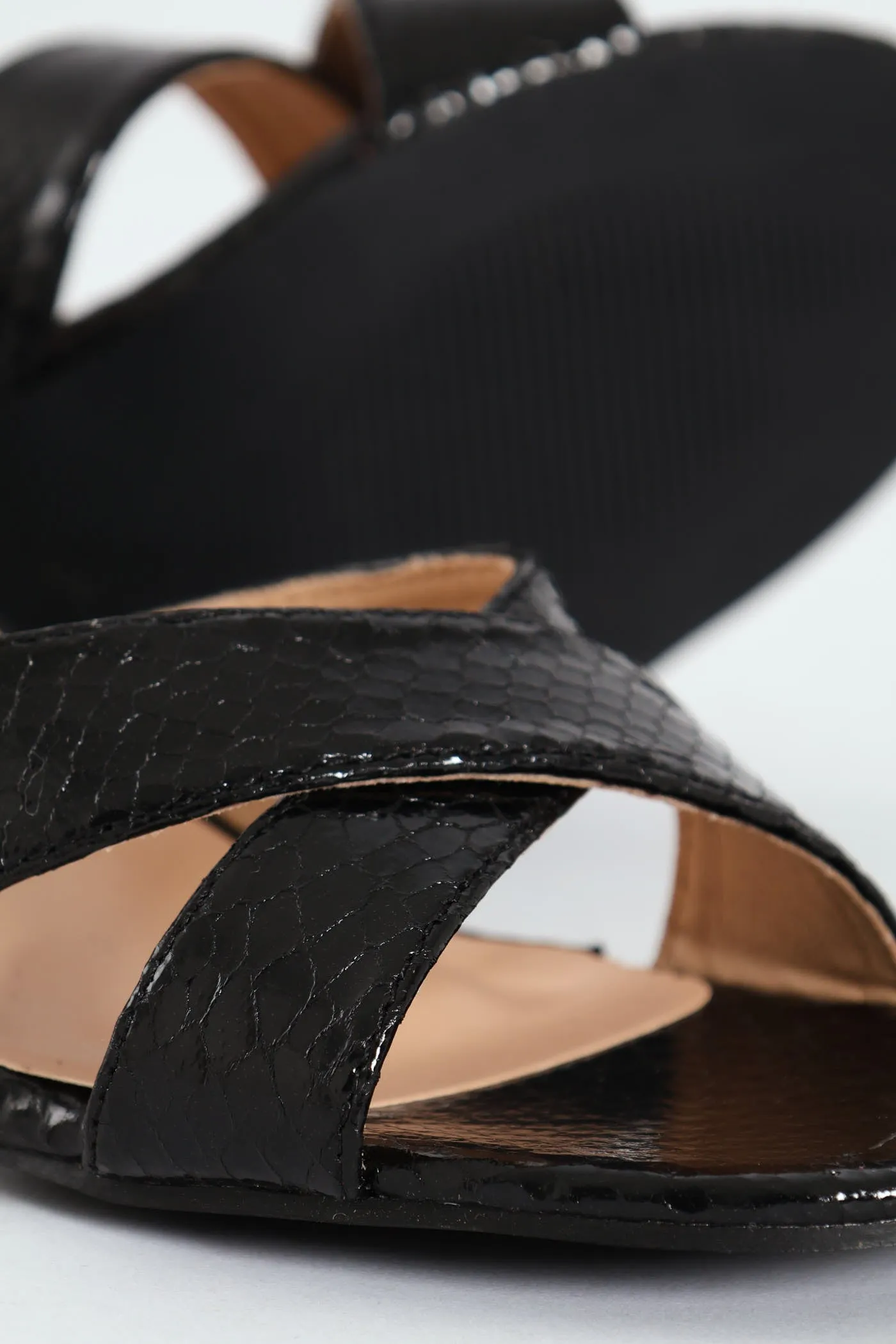 Cross Strap Textured Mule Heel - Black