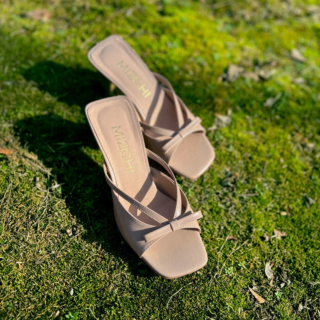 Dana - leather mules