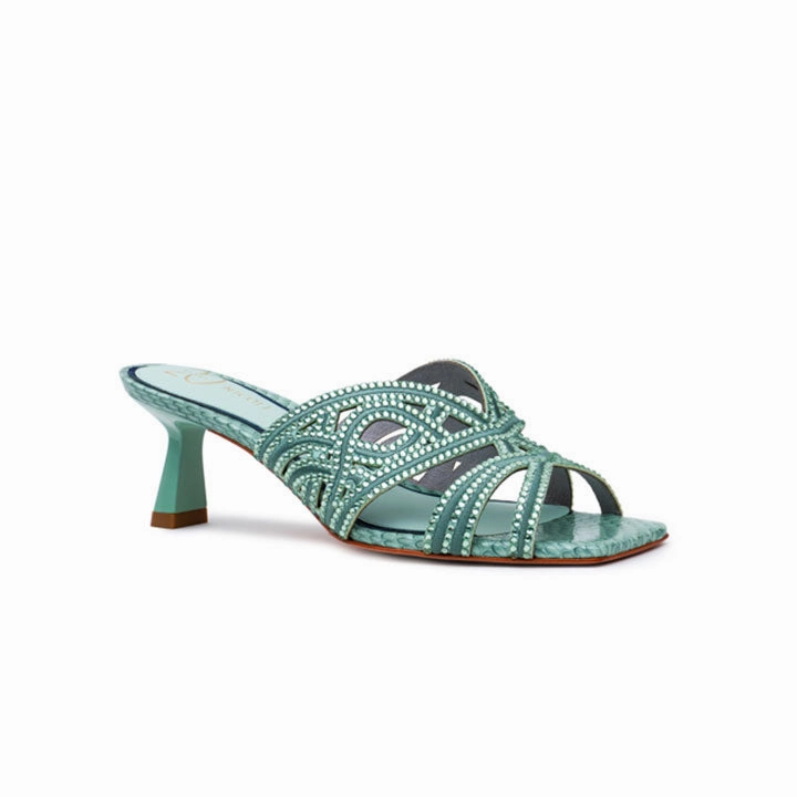 Fenisia 20 Years Exclusive