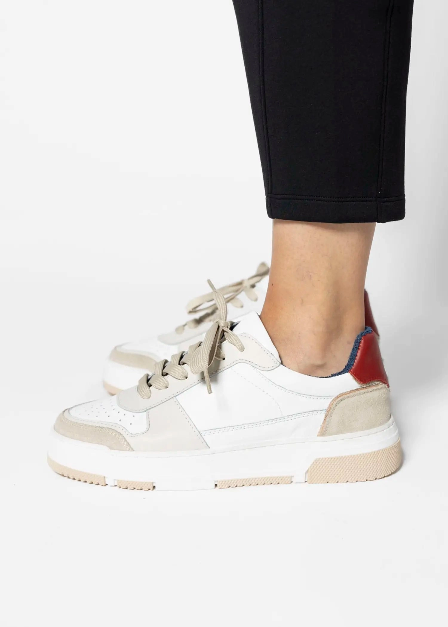 Flower Leather Sneaker