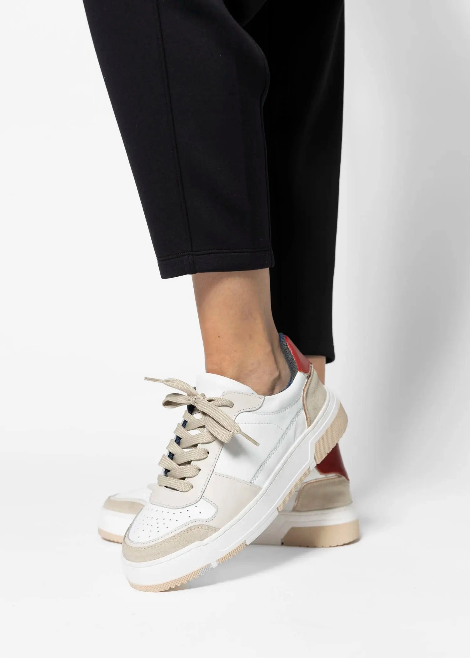 Flower Leather Sneaker