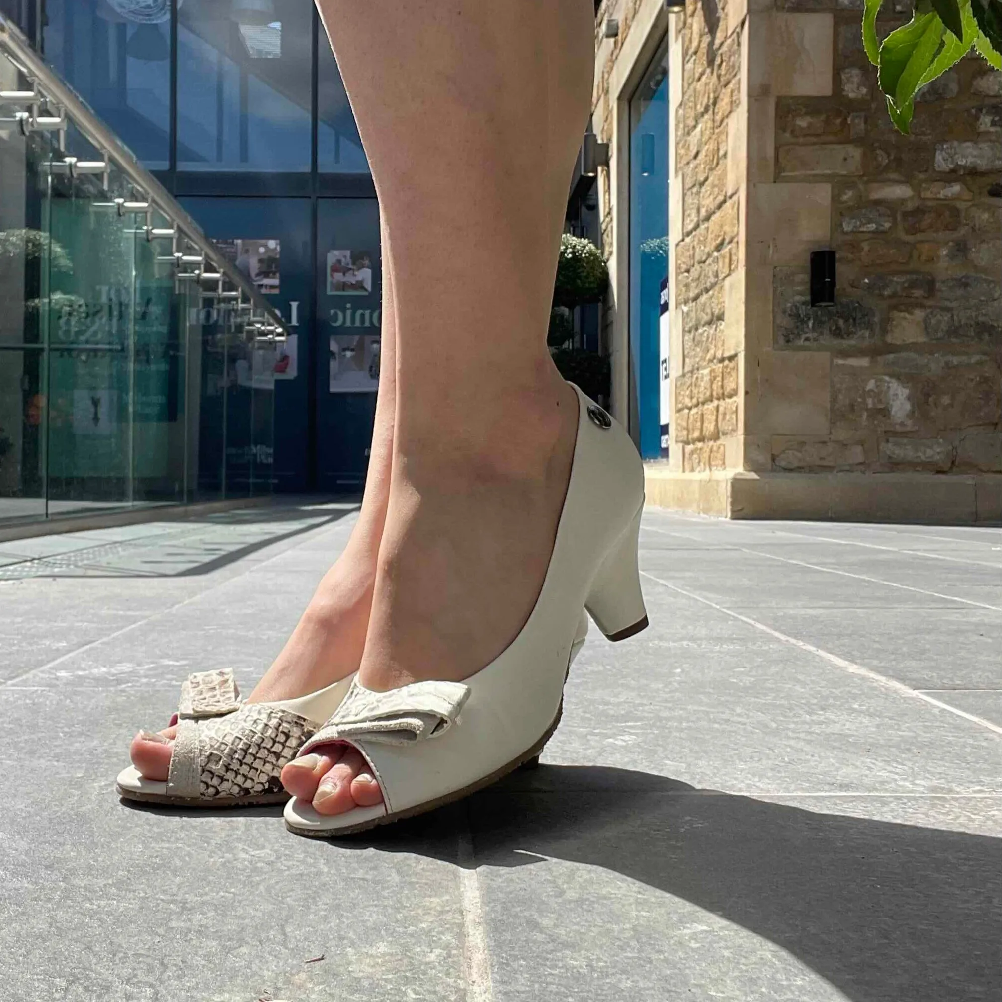 Frise - Ivory- open toe shoe- sizes 37, 40 and 41 left!