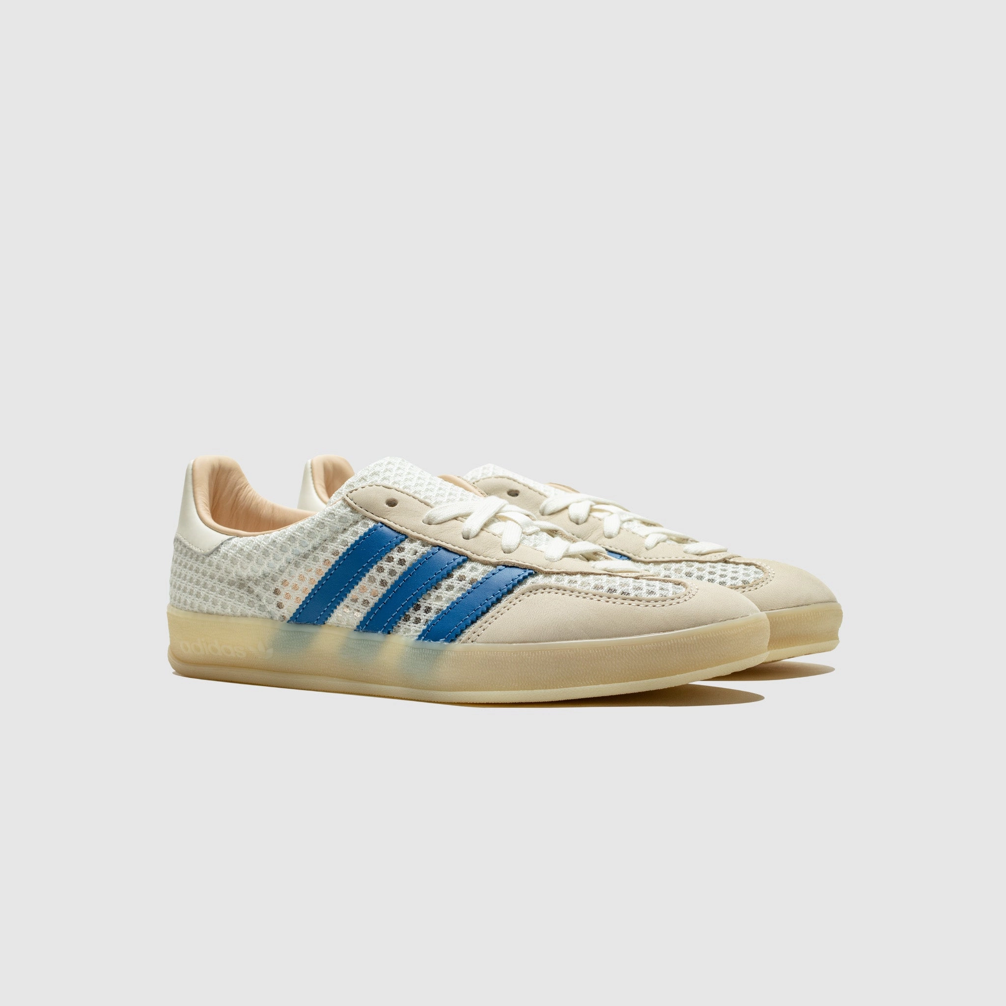GAZELLE INDOOR