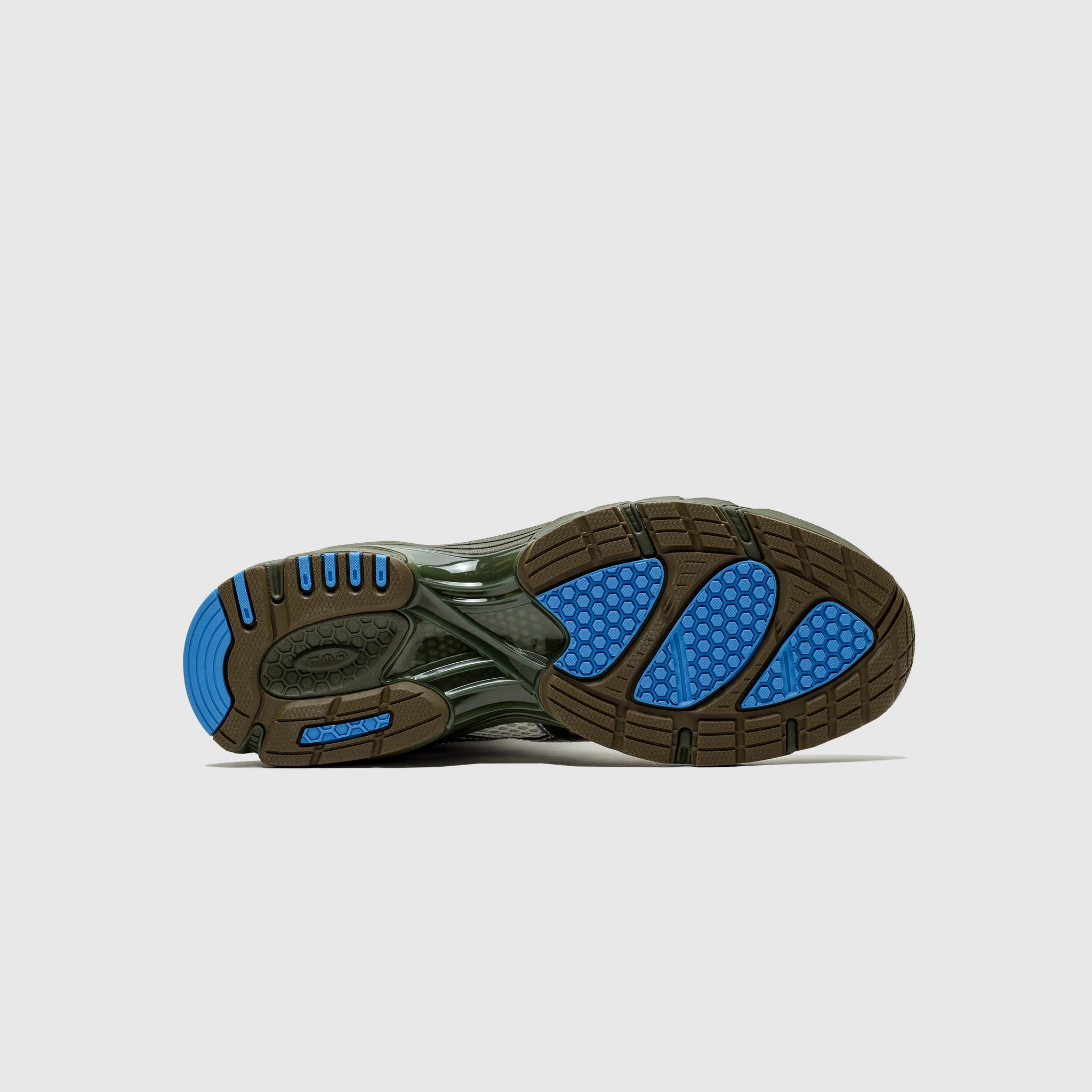 GEL-DS TRAINER 14 X THE VACATION COMPANY