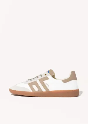 Ghost Sneaker