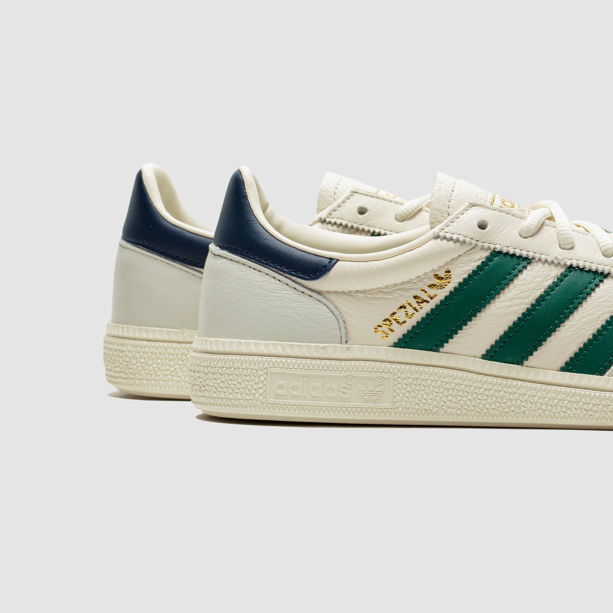 HANDBALL SPEZIAL