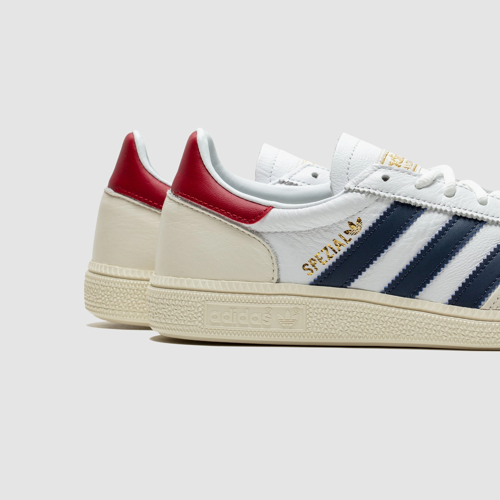 HANDBALL SPEZIAL
