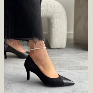 HEEL LOVERS - BLACK