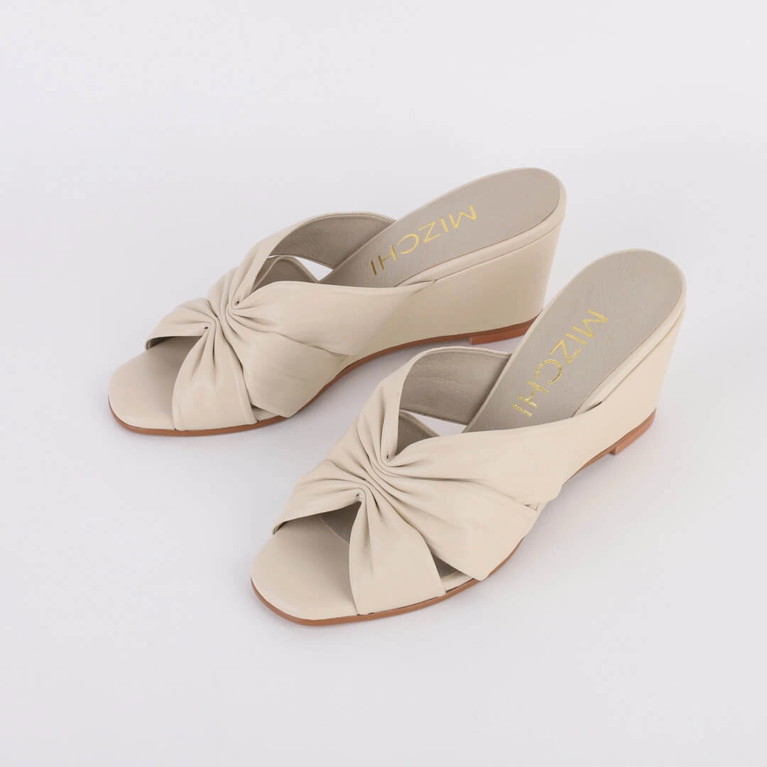 KRIS - leather Wedge