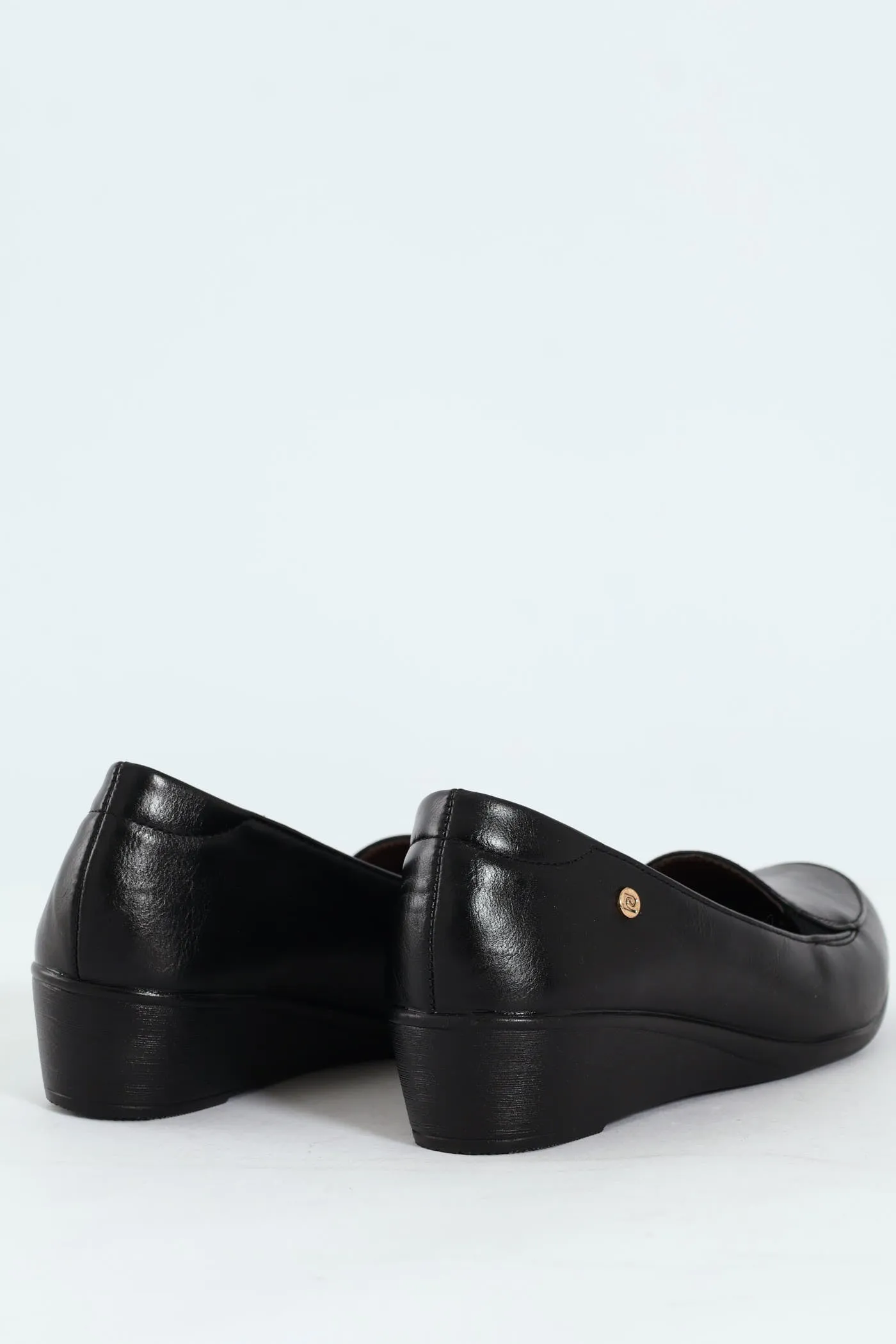 Ladies Elastic Slide Wedge