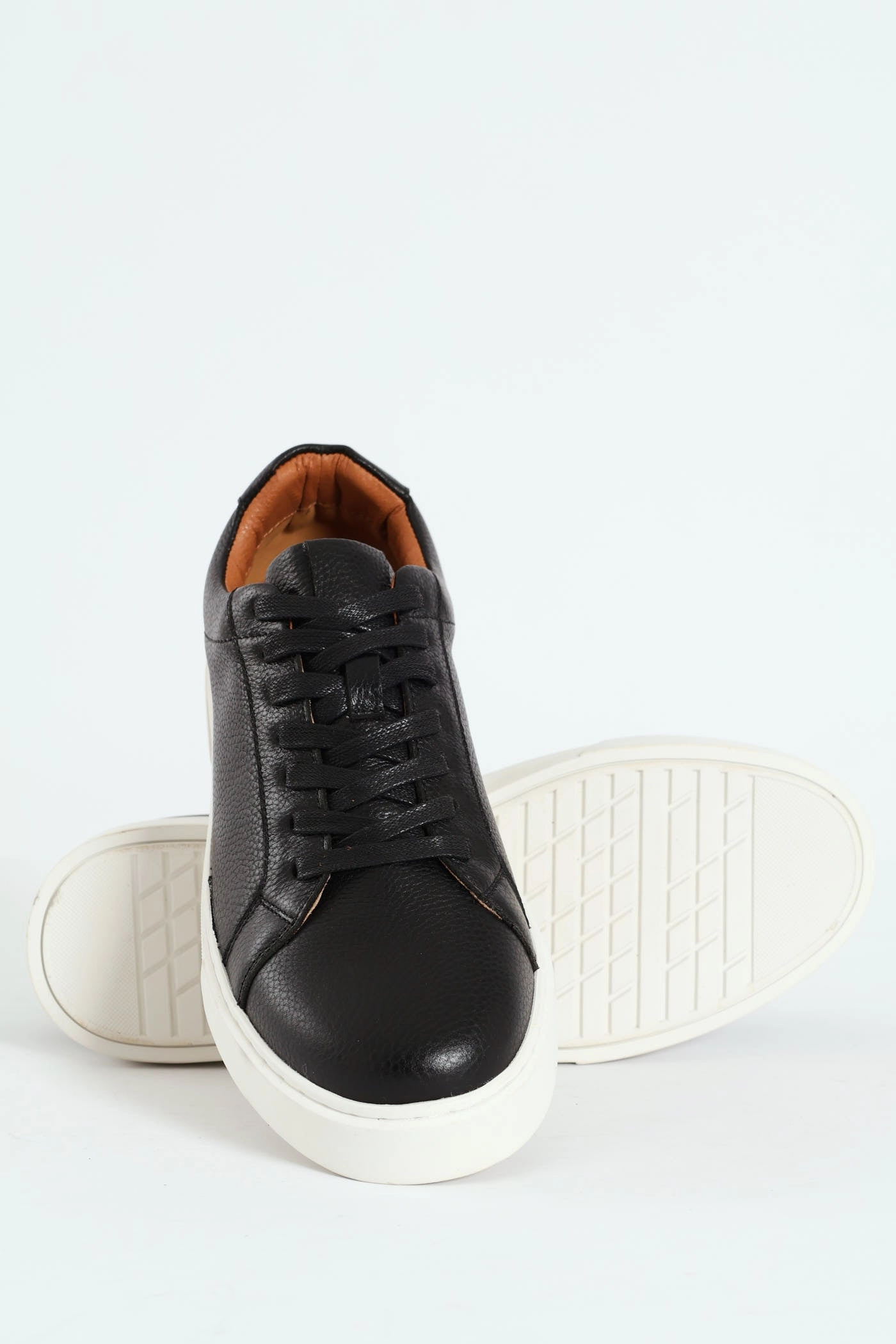 Leather Lace Up Sneaker - Black