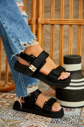 Leila Chunky Sandals
