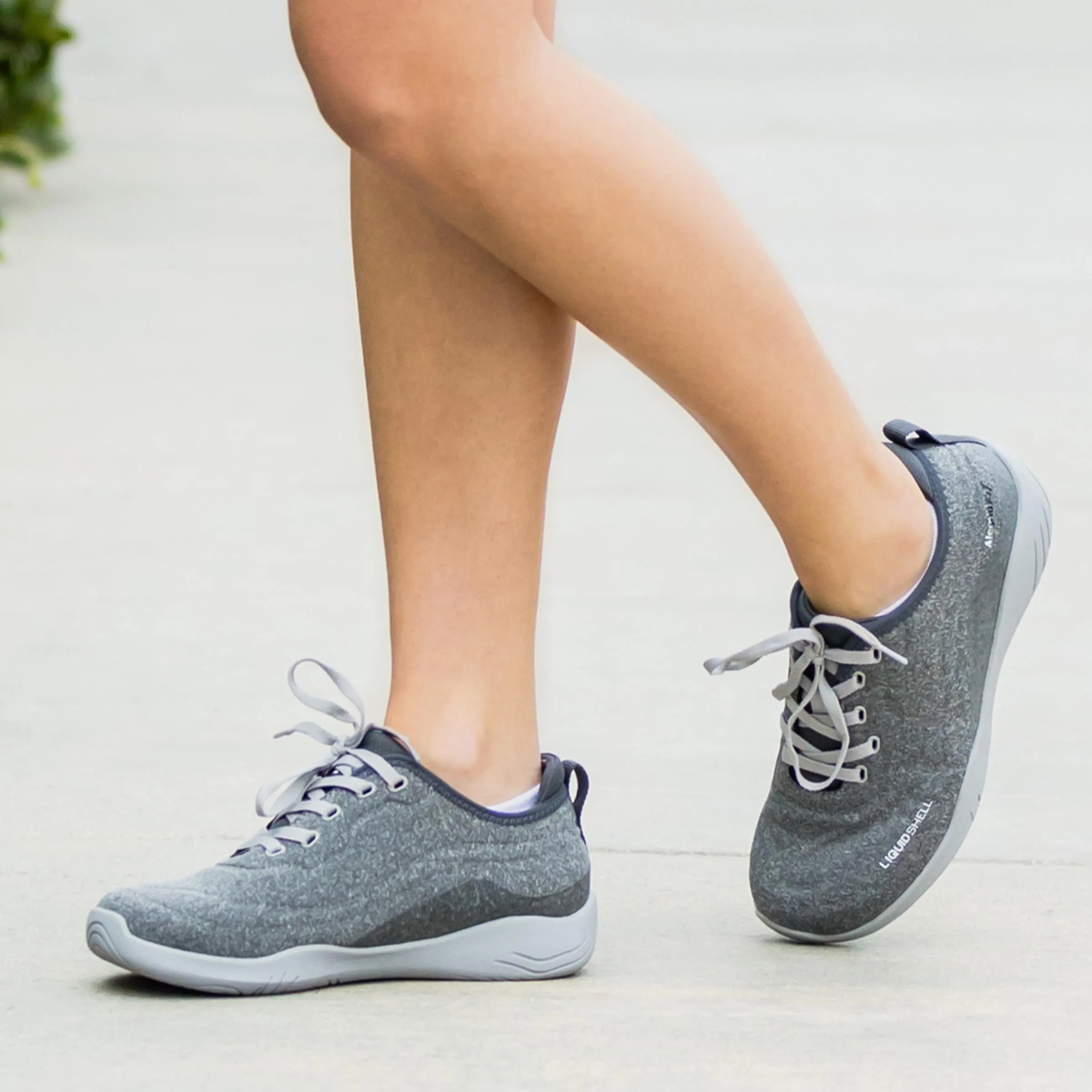 Liber8 Static Grey Shoe