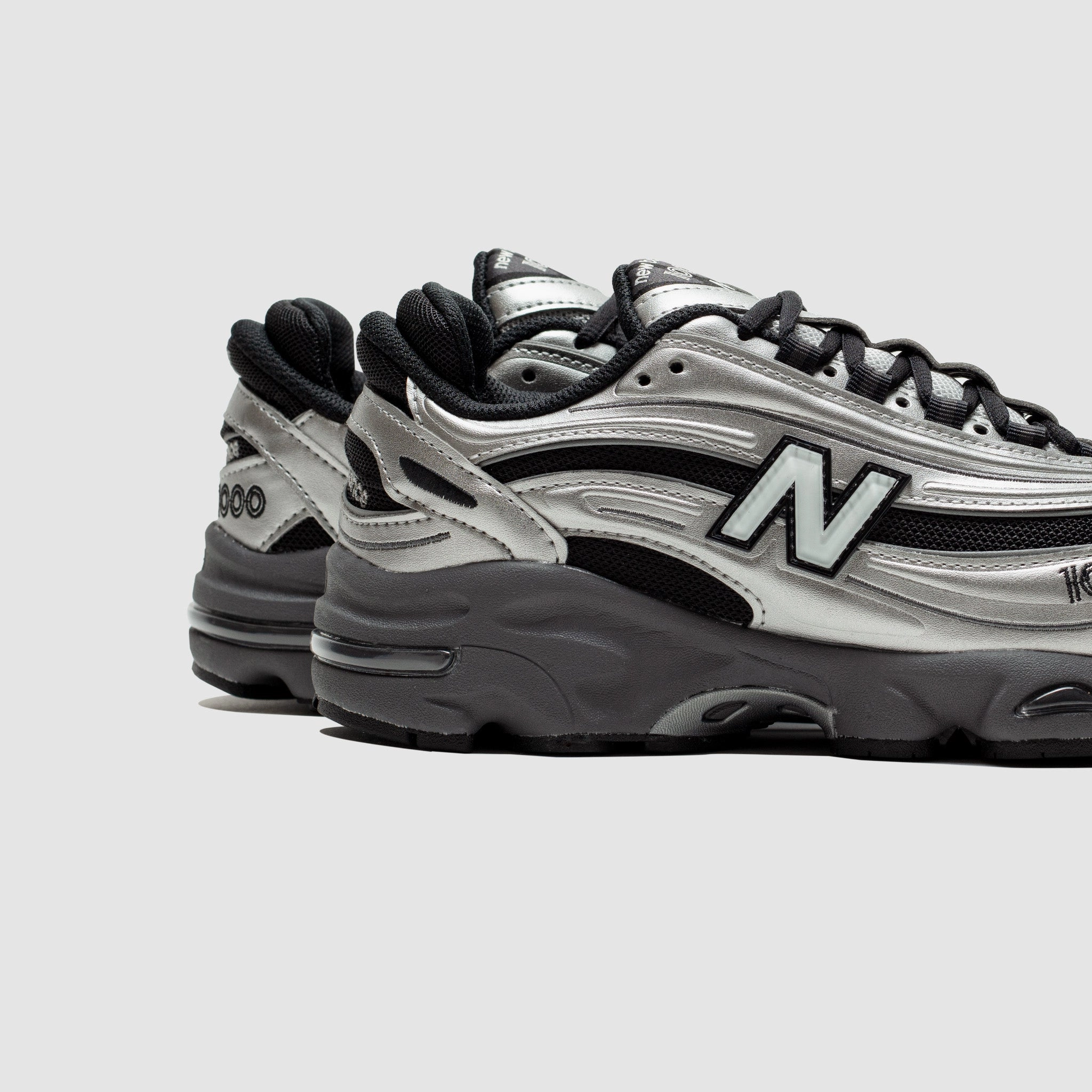 M1000EGR "SILVER METALLIC"