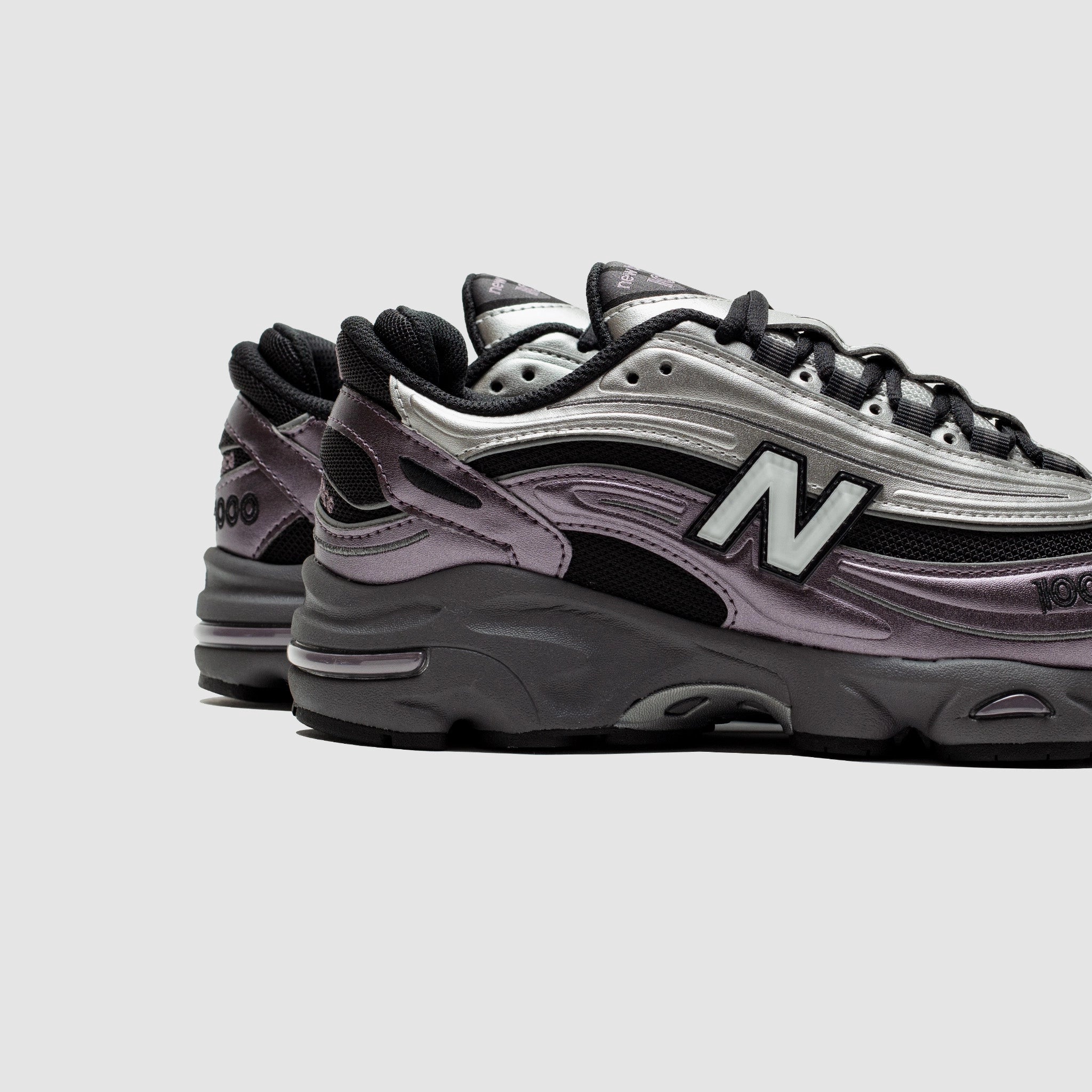 M1000EGY "DARK ICE WINE"