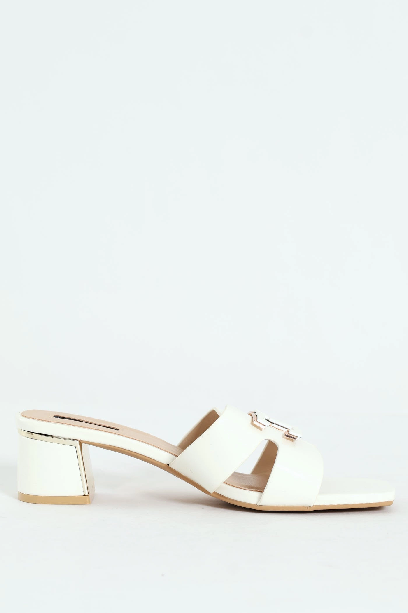 Metal Insert Mule Heel With Wide Vamp & Trim - White