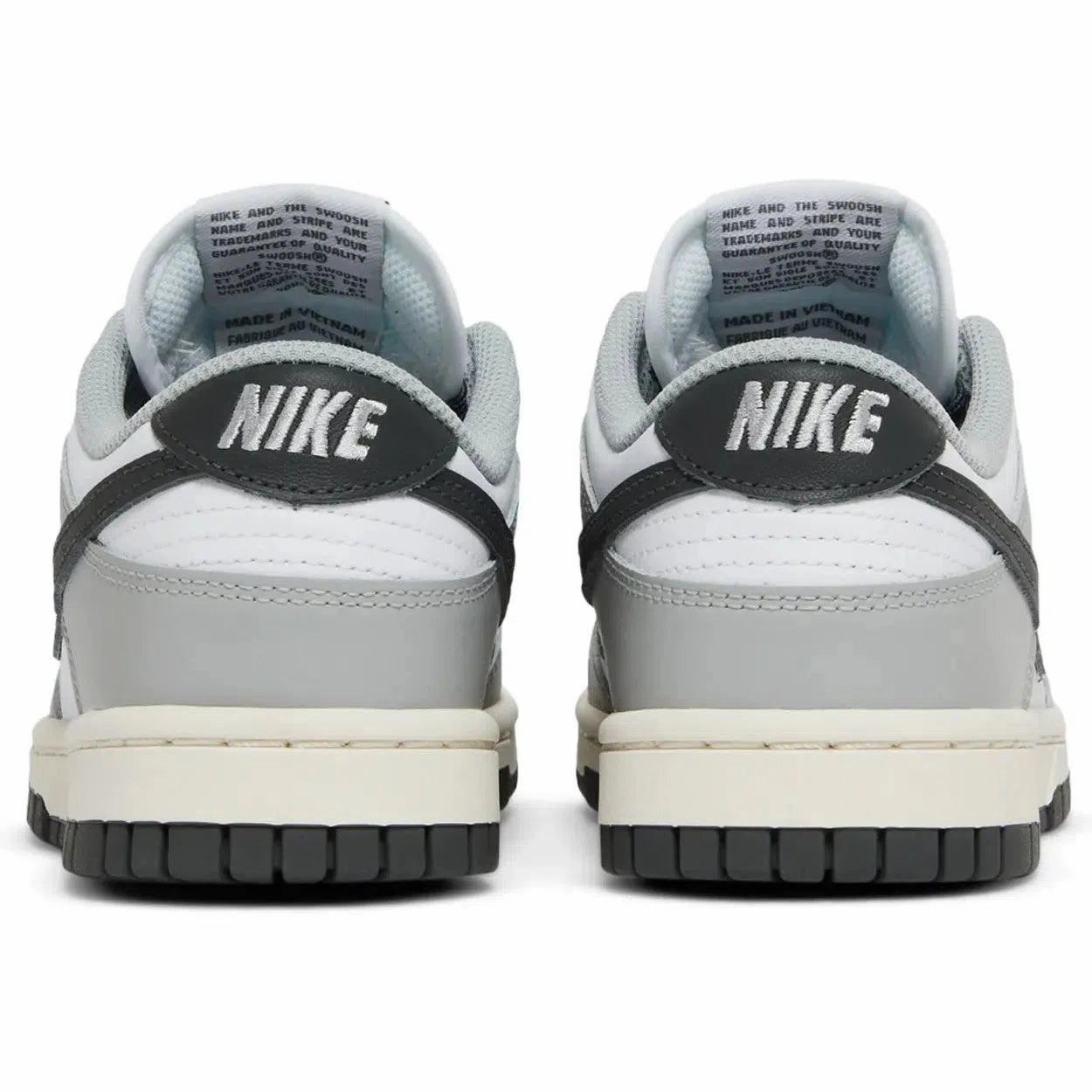 Nike Dunk 'Light Smoke Grey' W