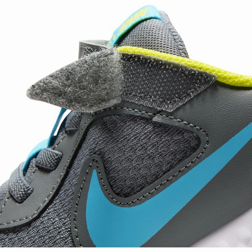 Nike Smoke Grey/Chlorine Blue/High Voltage Revolution 5 Children's Sneaker