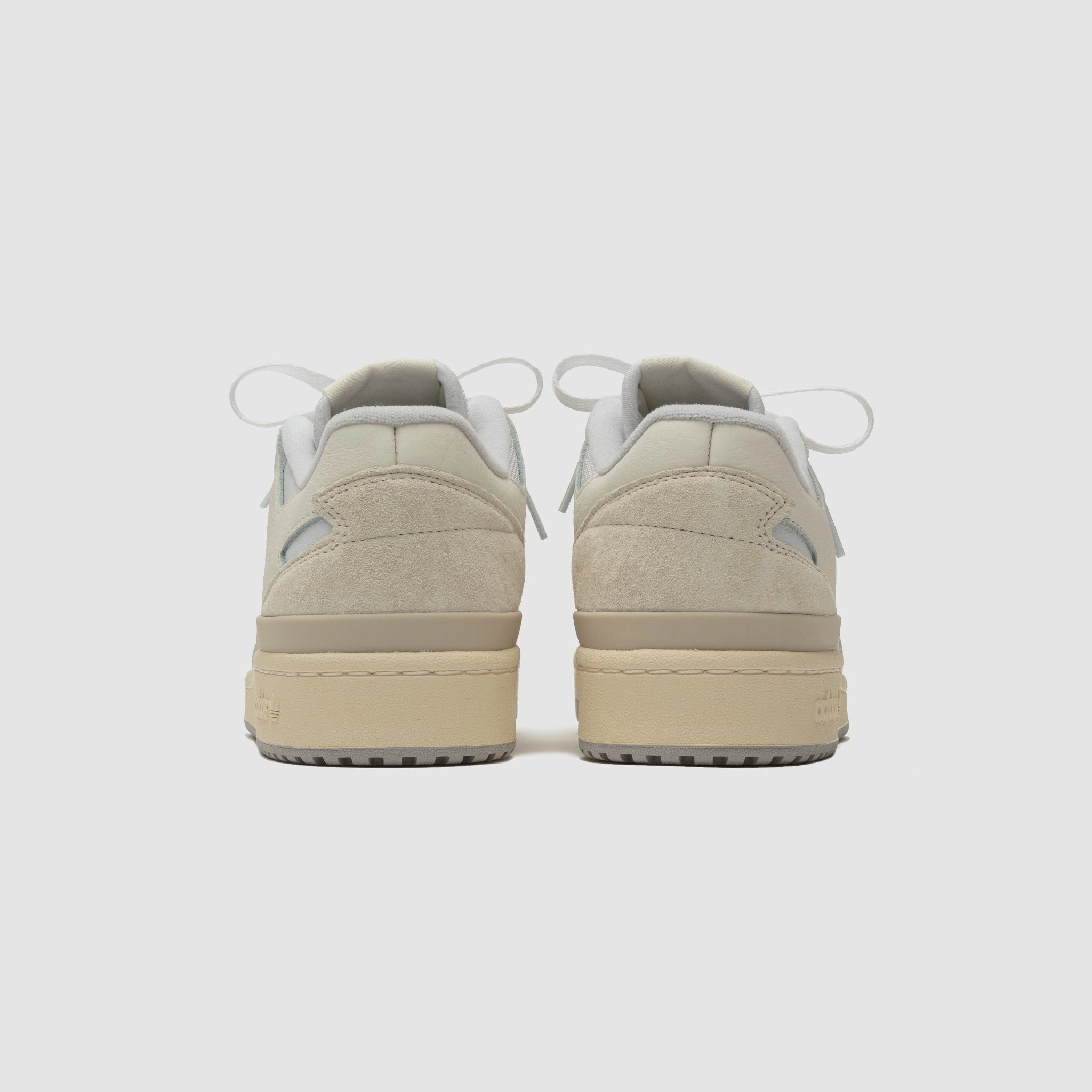 PACKER X ADIDAS FORUM 84 LOW "PALE BLUE"