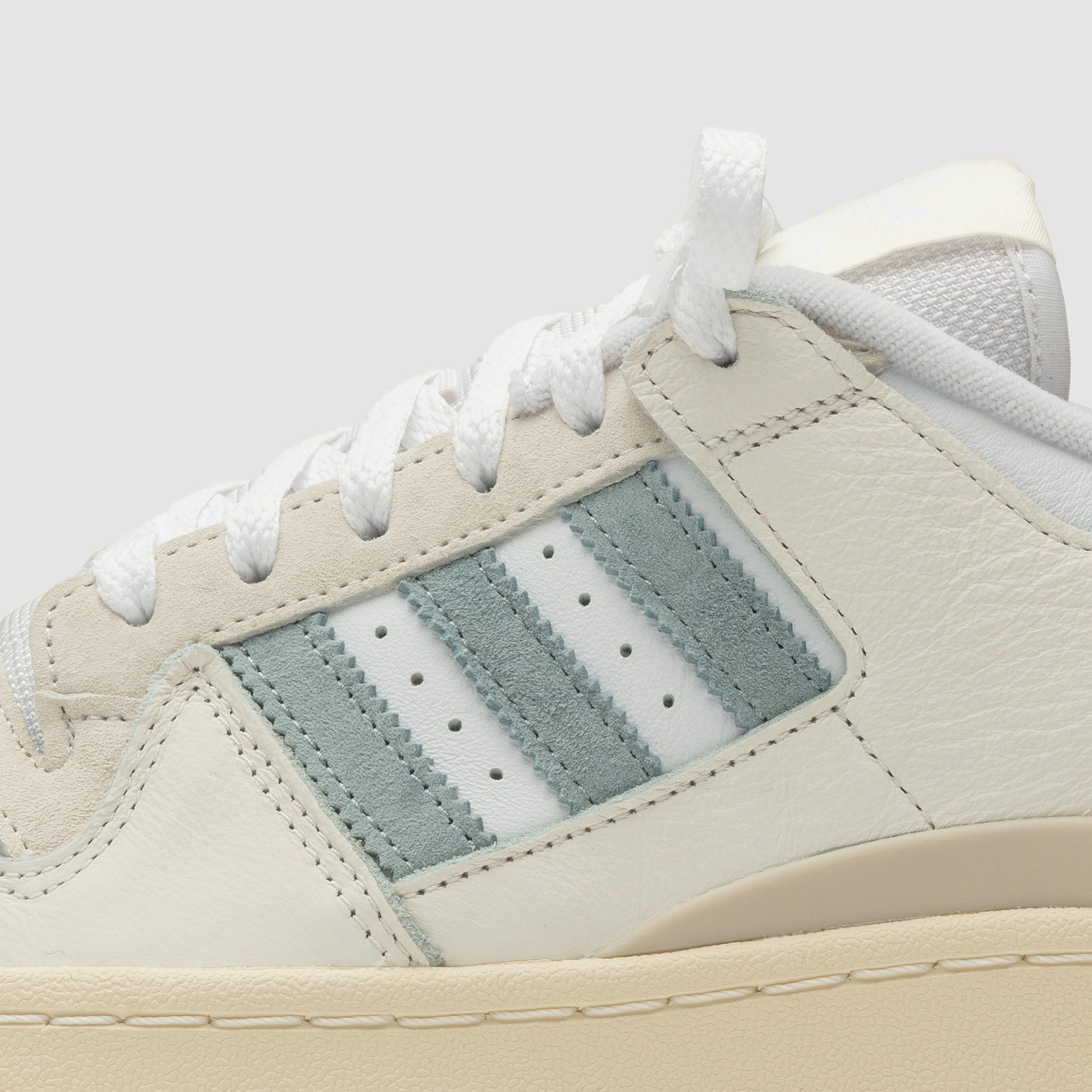 PACKER X ADIDAS FORUM 84 LOW "PALE BLUE"