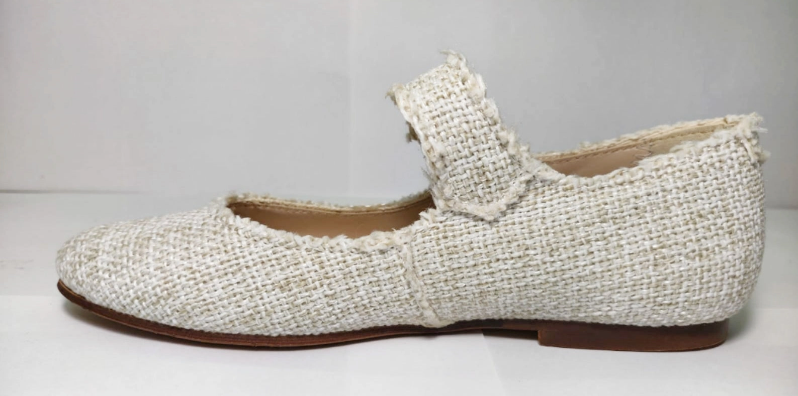 Papanatas Eli White Marfil Textured Mary Jane