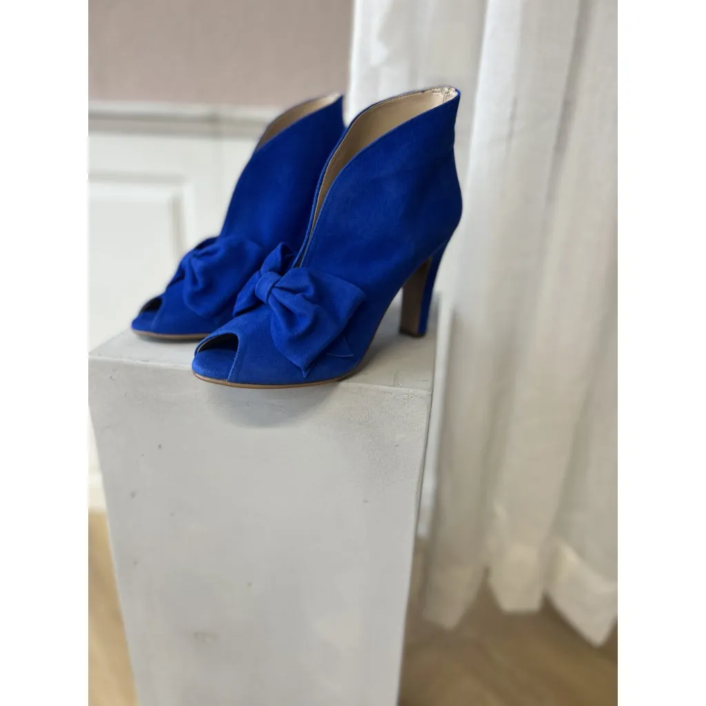 PASSION AND MORE - ELECTRIC BLUE