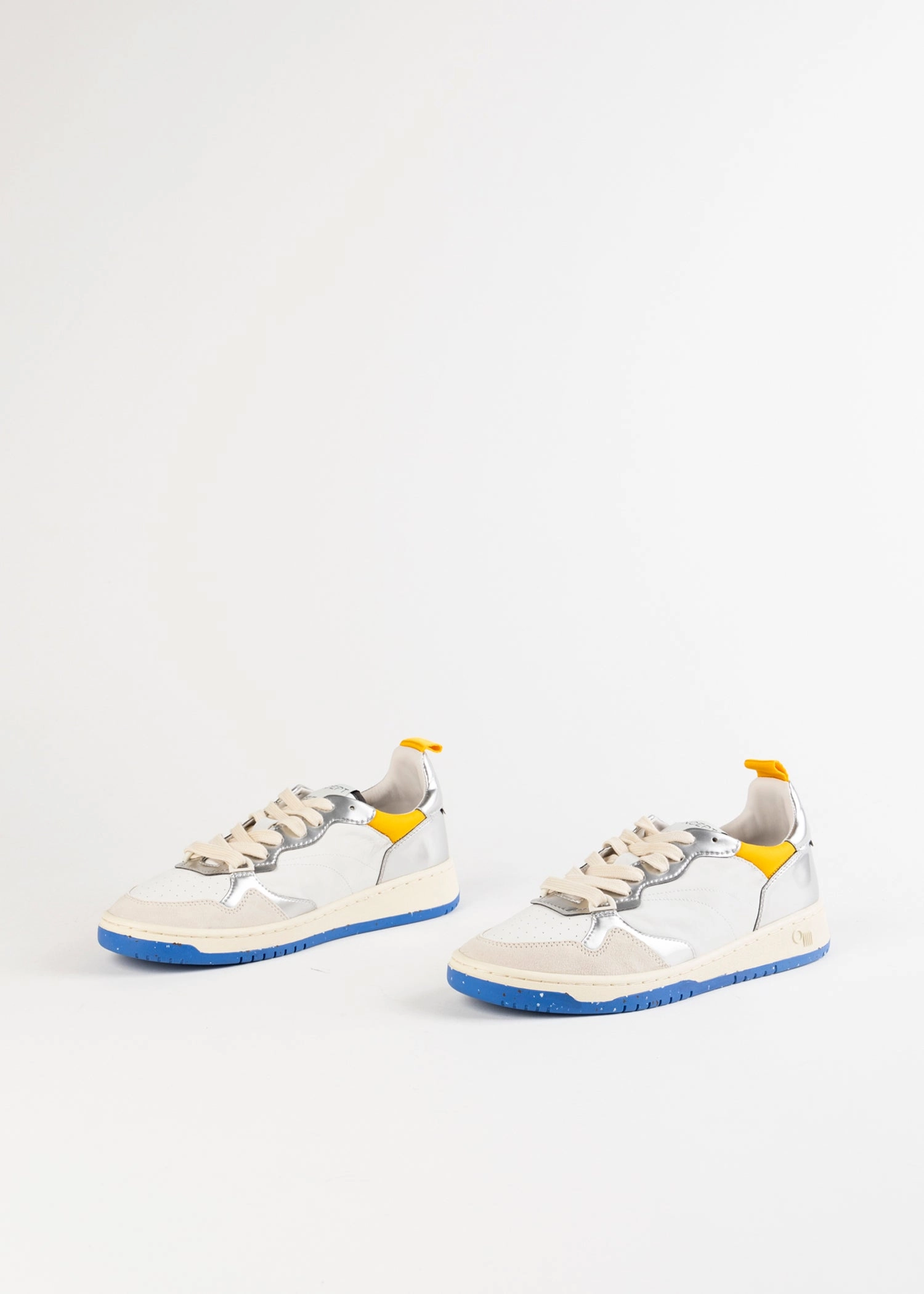 Phoenix Sneaker