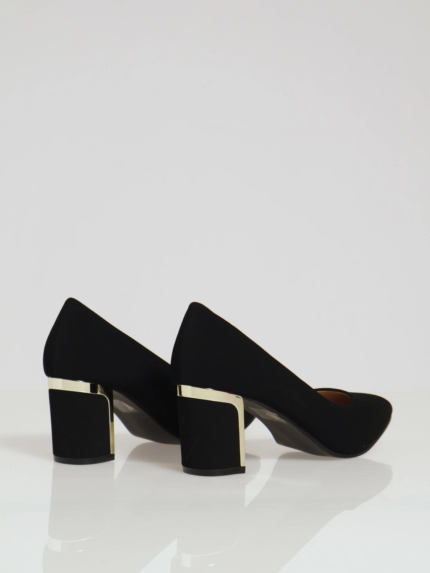 Pointy Trim BlockHeel - Black