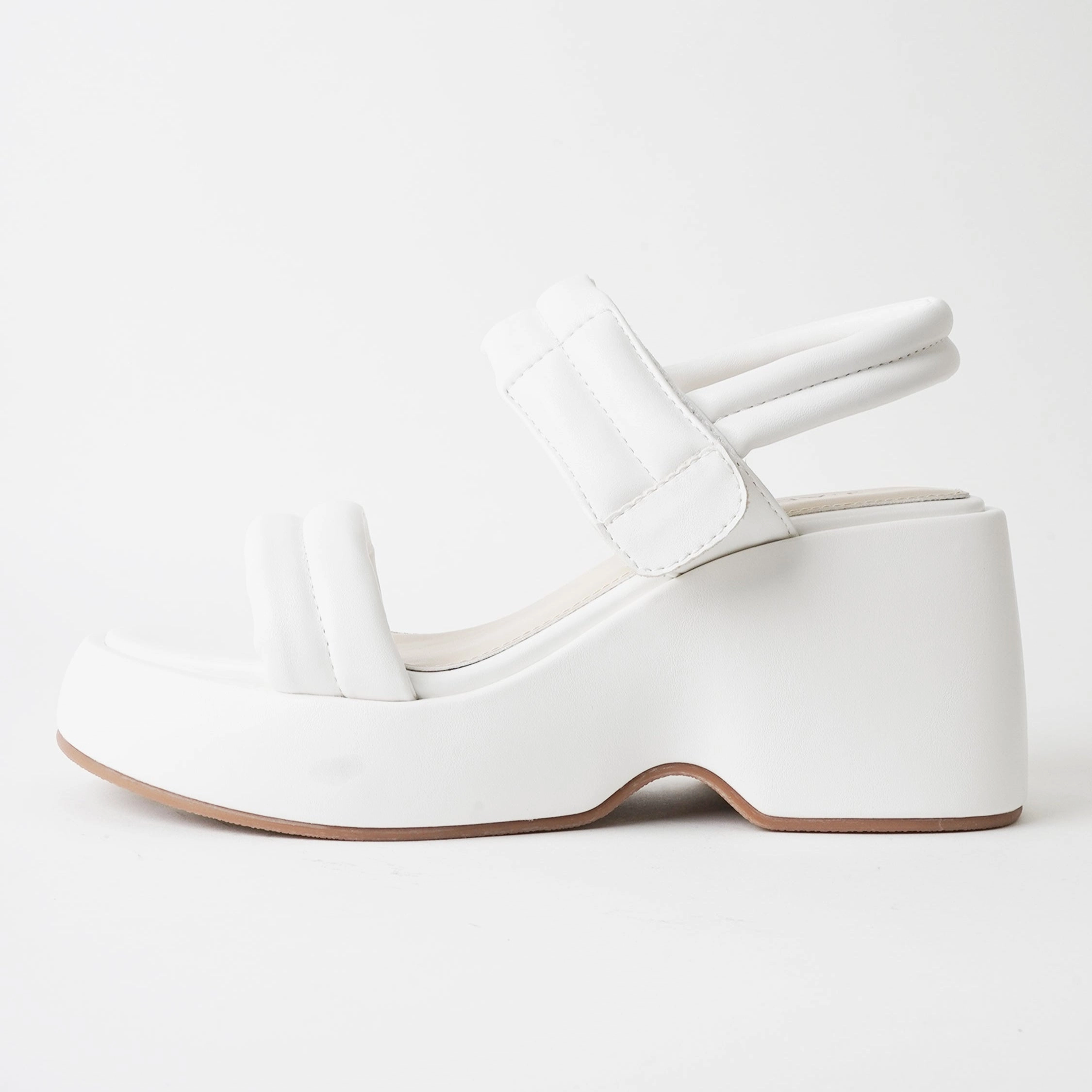 Rayanne | White