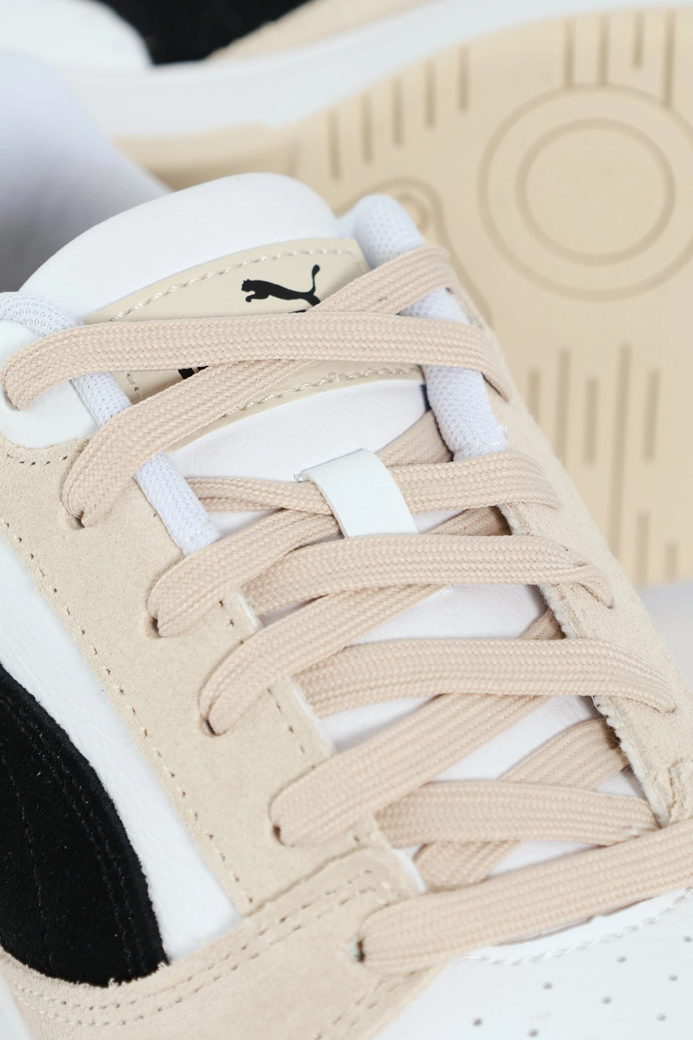 Rebound V6 Low Sd Court Sneaker - Stone
