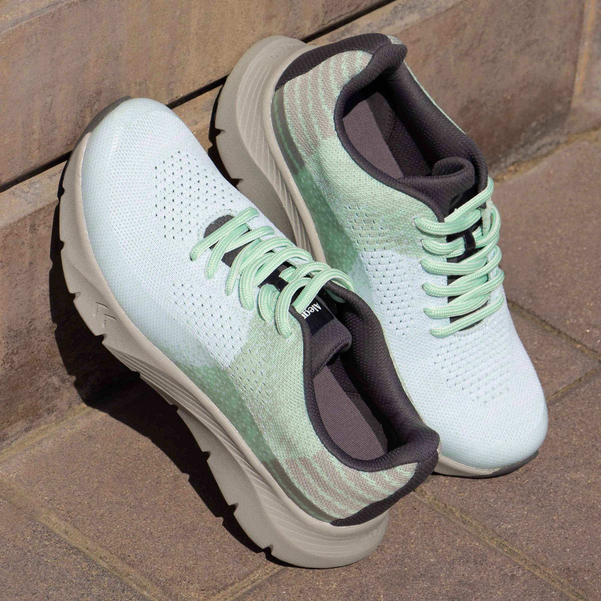 Revl Bio-Mint Shoe