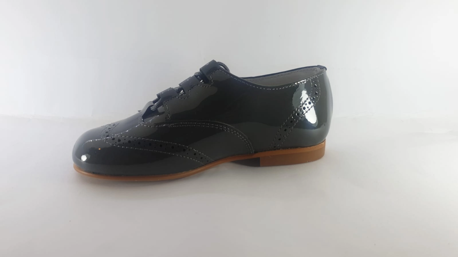 Shawn & Jeffery Dark Grey Designed Patent Dress Shoe