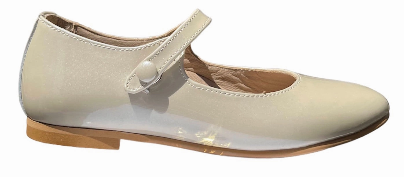 Shawn & Jeffery Metallic Marfil Ivory Patent Leather Mary Jane
