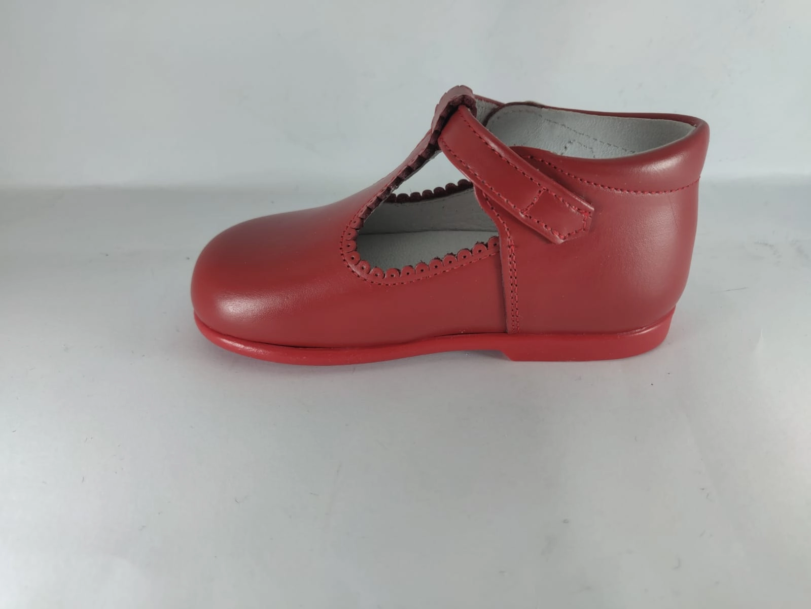 Shawn & Jeffery Red Leather T-Strap