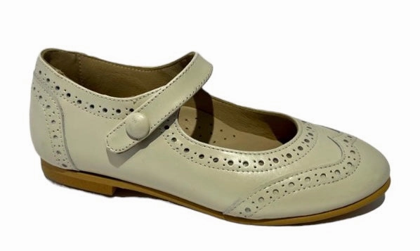 Shawn & Jeffery Wingtip Pearl Cream Porcelana Leather Mary Jane