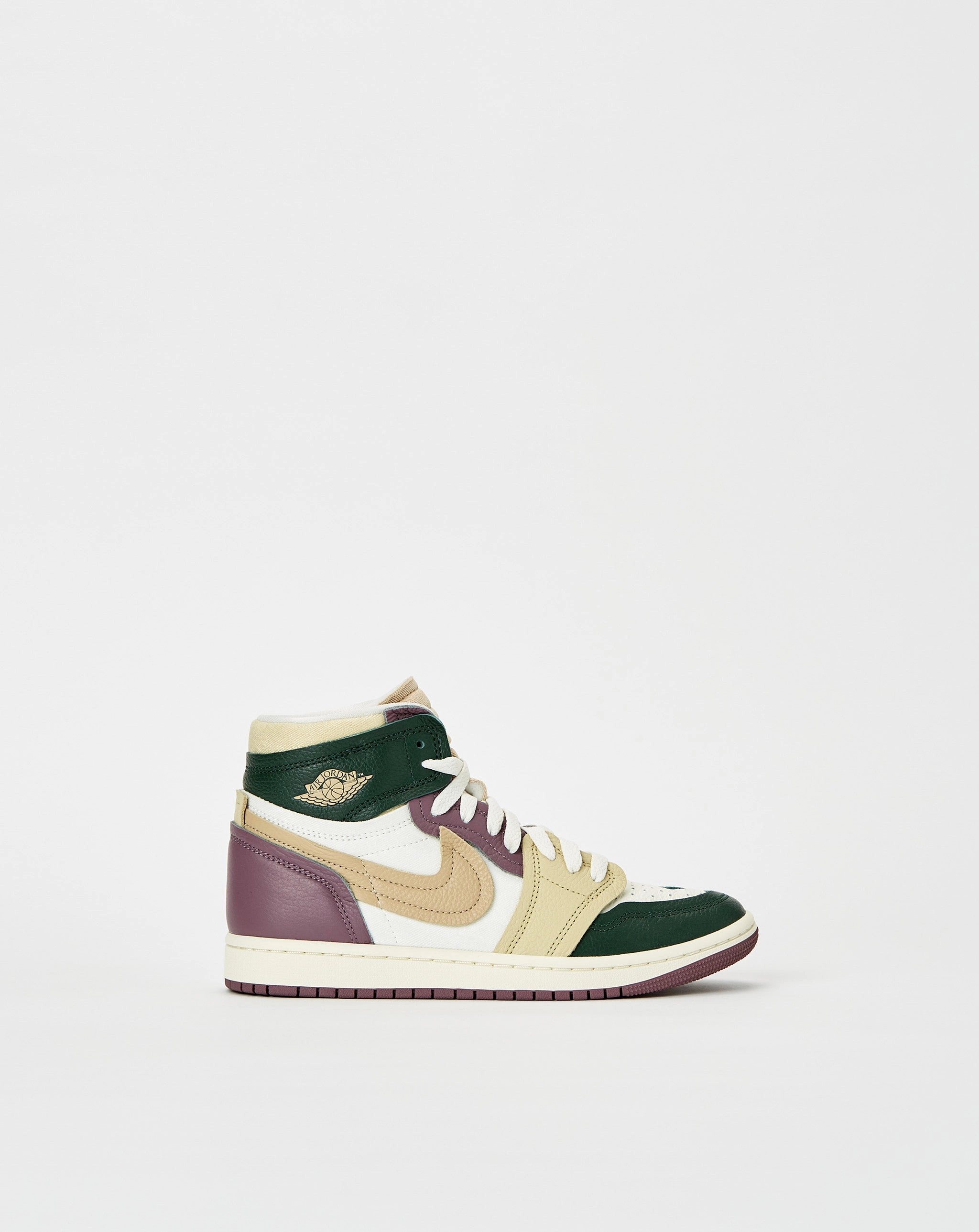Shoes Air Jordan Women's Air Jordan 1 MM High