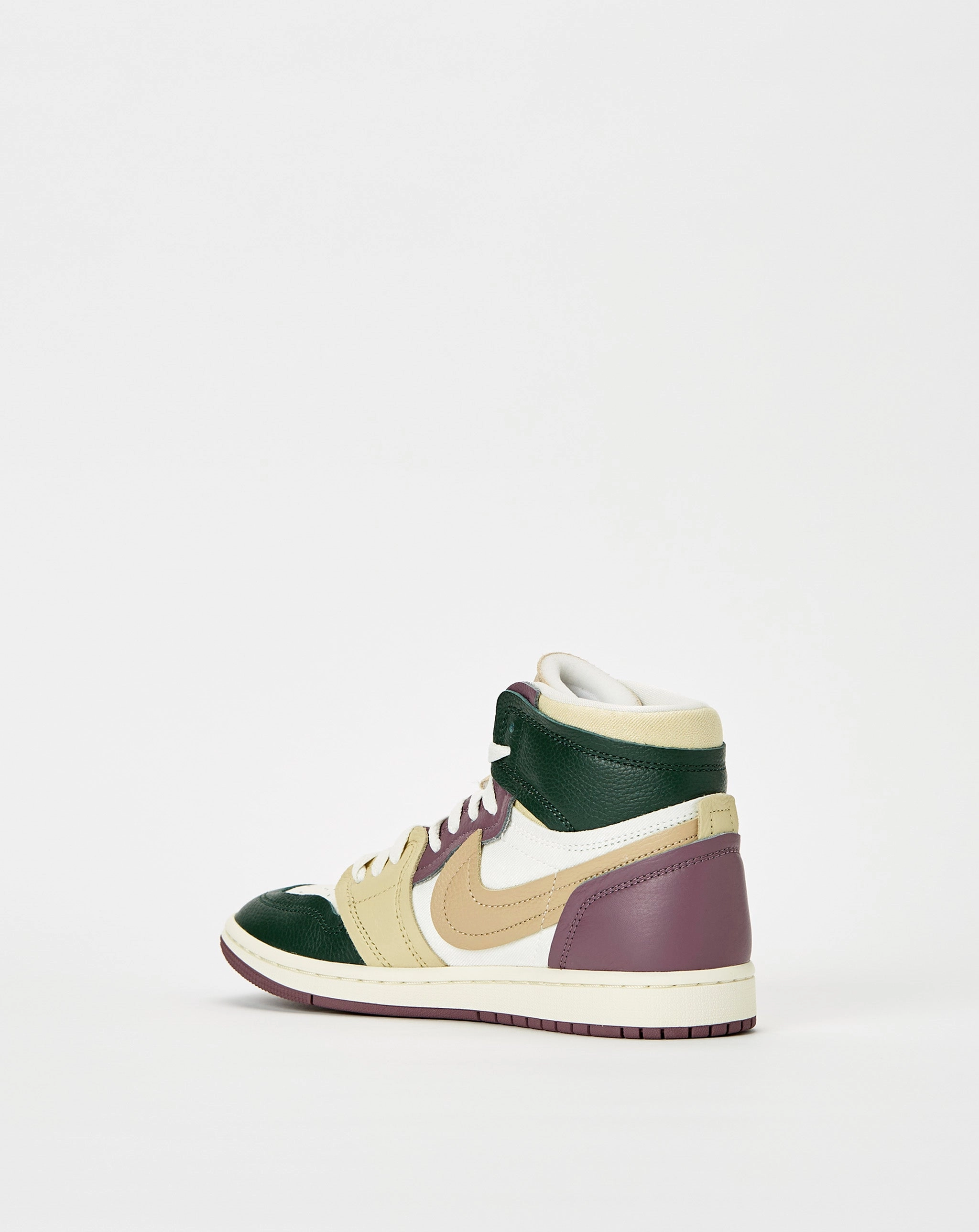 Shoes Air Jordan Women's Air Jordan 1 MM High