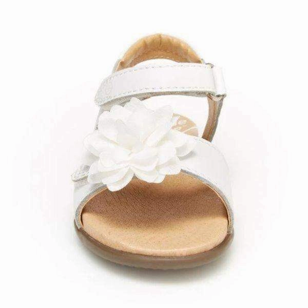 Stride Rite Truly Girls Leather White Dress Sandals (Little Kids/Big Kids)