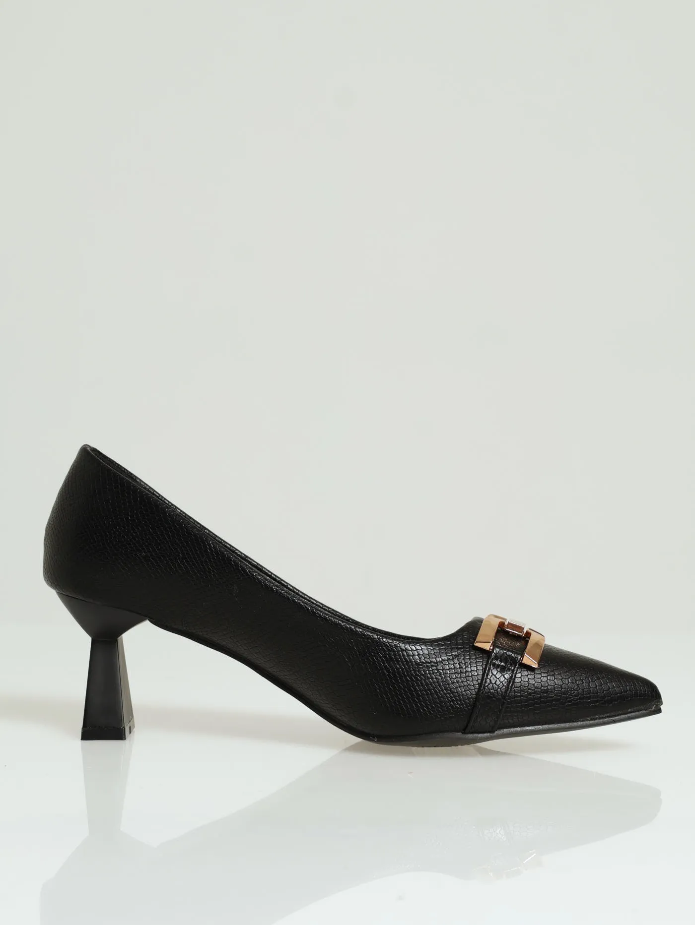 Tapered Court Heel With Metal Trim - Black